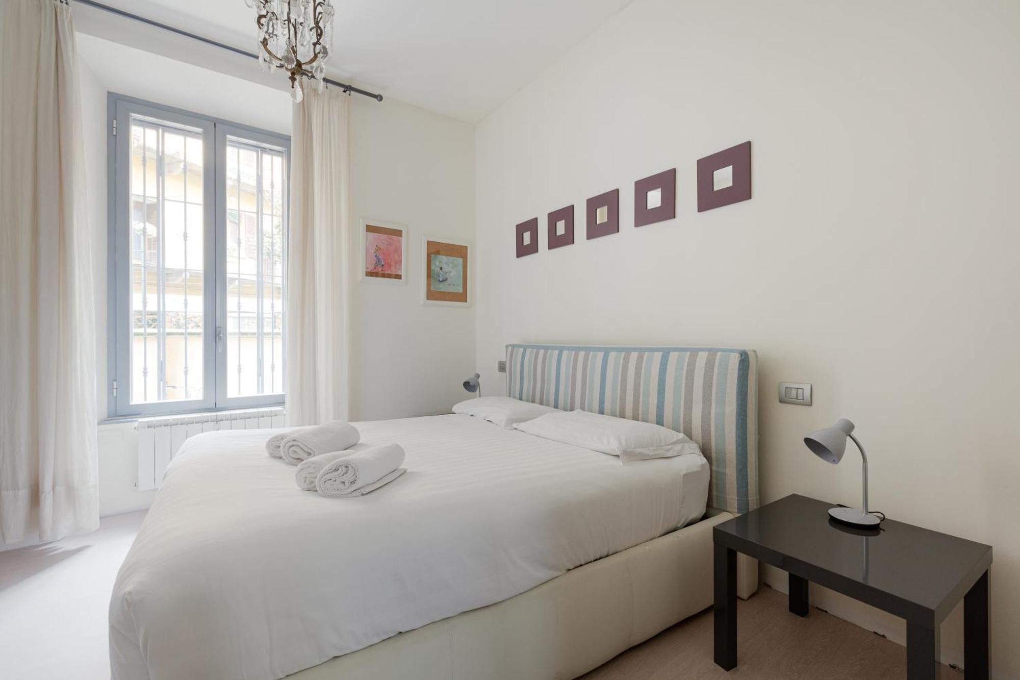 Apartment Bright - 650 M Far From Arco Della Pace *