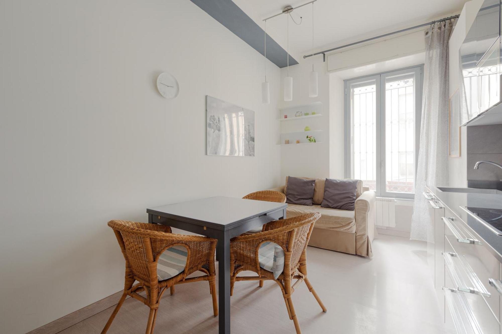 Bright - 650 M Far From Arco Della Pace Apartment